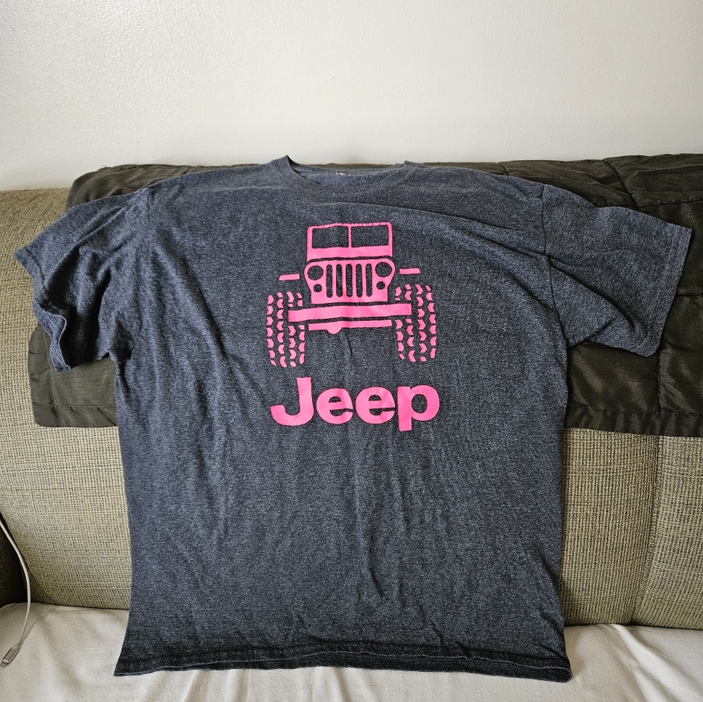 Women's tee